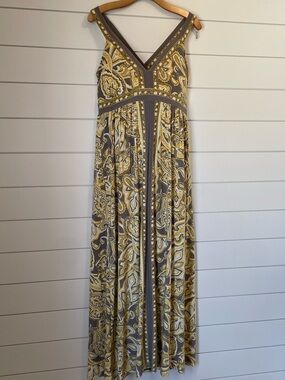 INC International Concepts Yellow and Gray Paisley V‑Neck Maxi Dress